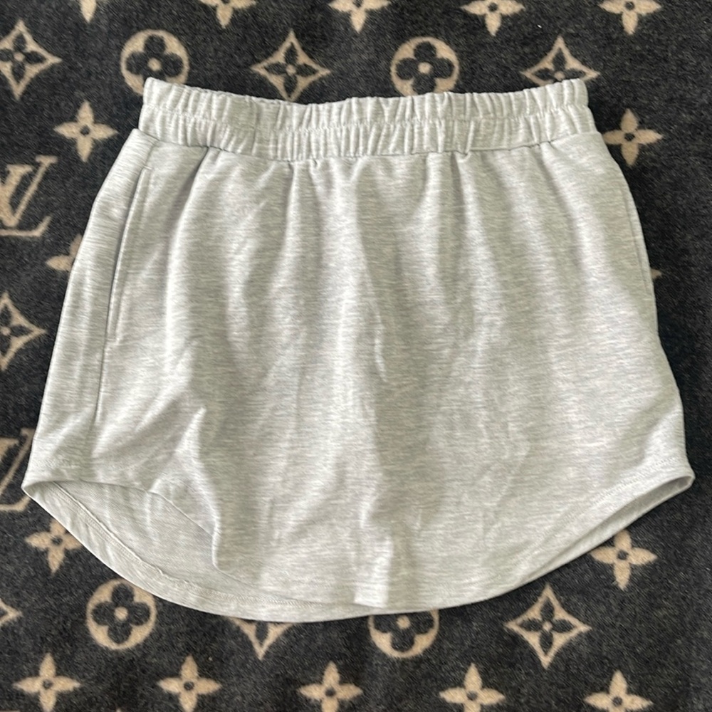 NWOT Kyodqn skort ladies small